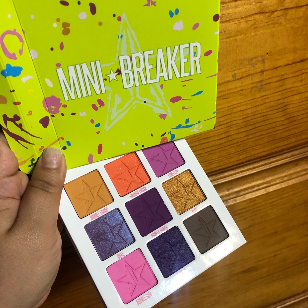 Mini Jawbreaker by Jeffree Star